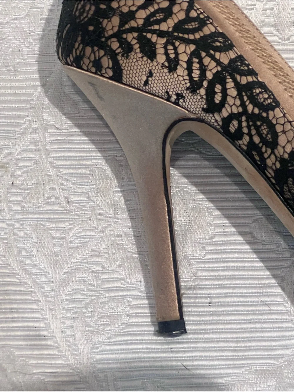 Christian Dior Women High Heel Shoes 7.5 Size 38 Tan Black Filigree Lace 3